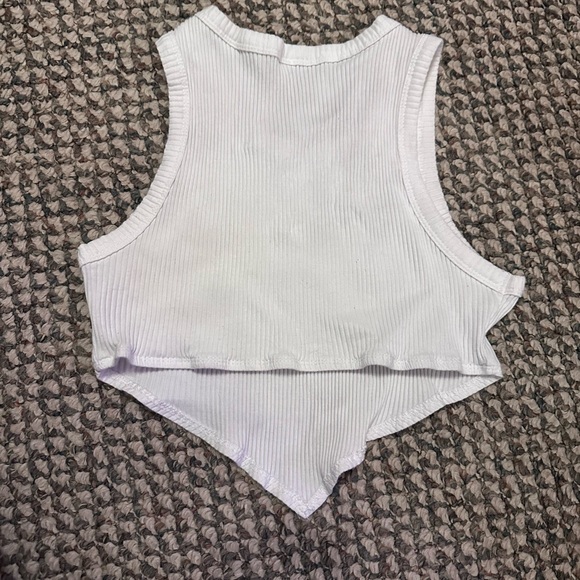 Crop Tank - Picture 2 of 4